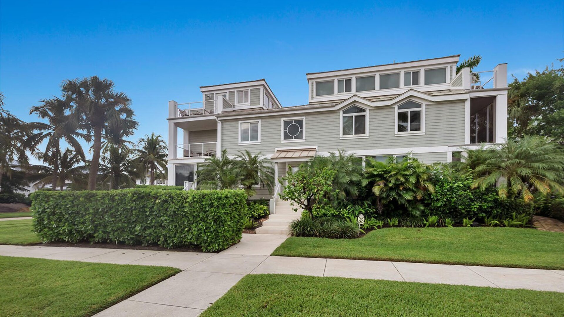 Villa Bella Vita | 180 6th Avenue South #3 in Naples, FL