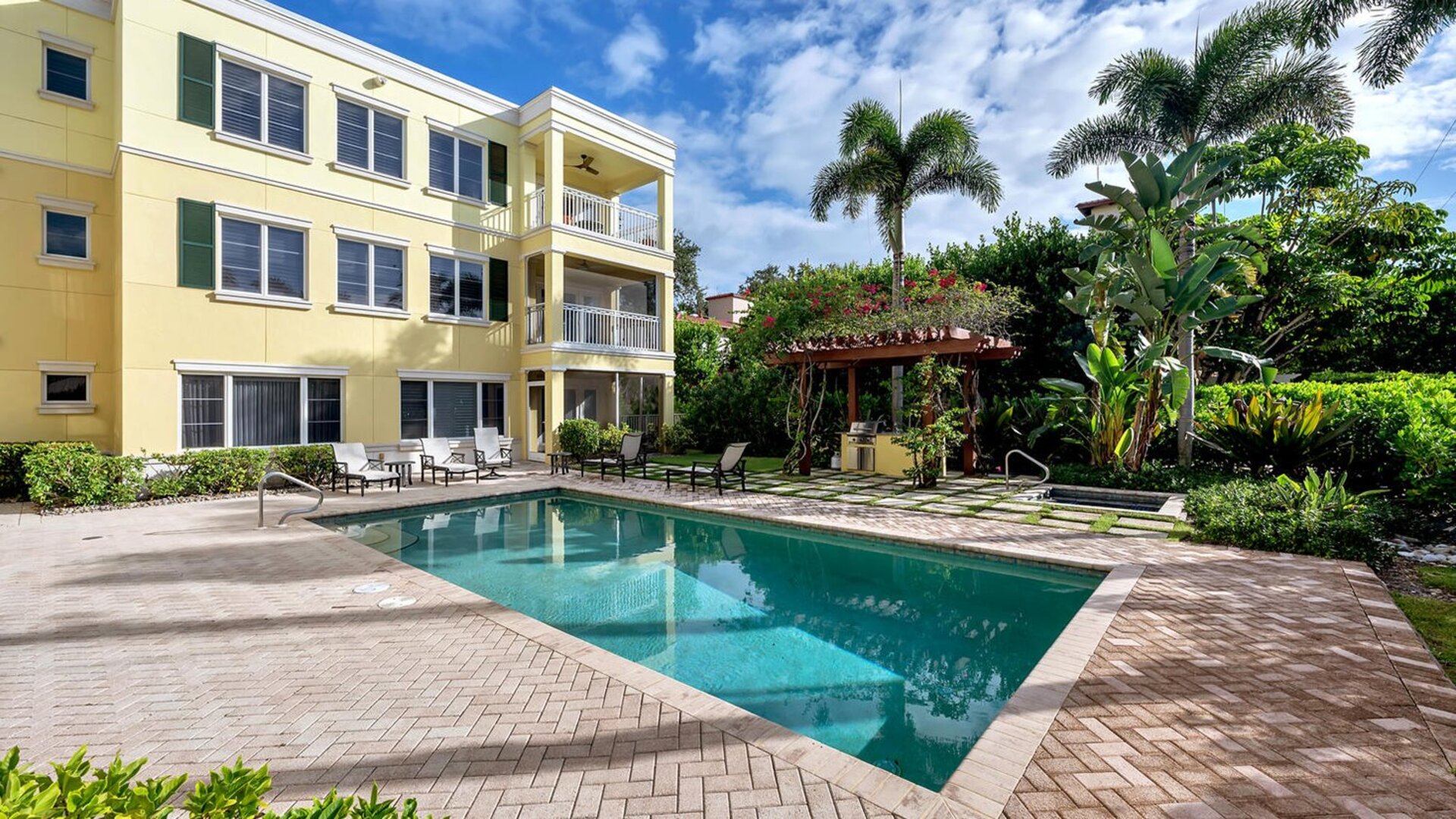 Cay Coastal Haven | 325 3rd Street South in Naples, FL
